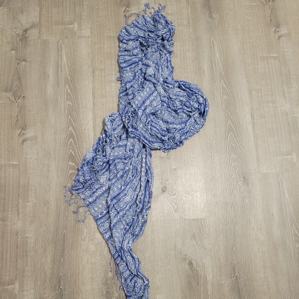 Blue and white scarf